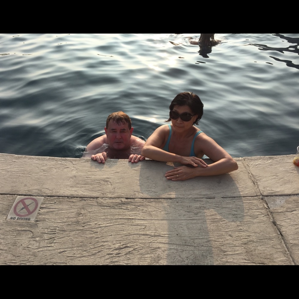 Meet your Posher, Peter